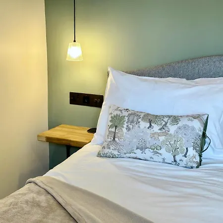 Guildhall Garden Apartment York